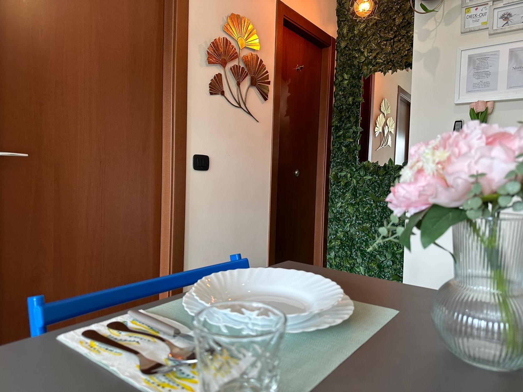 شقة Il Gabbiano Savona "Luxury House" - Wifi, Parking, Shopping Center المظهر الخارجي الصورة