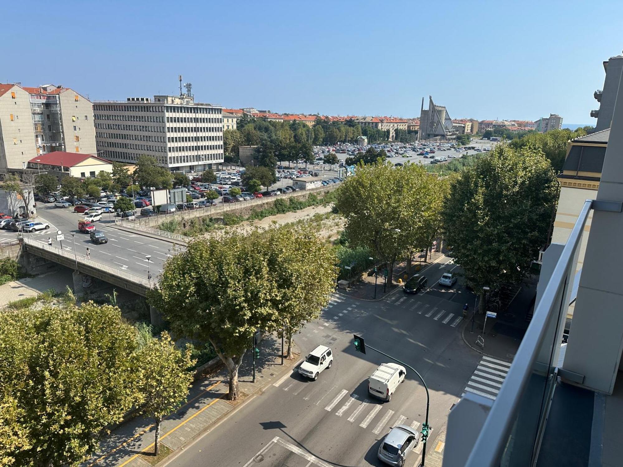 شقة Il Gabbiano Savona "Luxury House" - Wifi, Parking, Shopping Center المظهر الخارجي الصورة